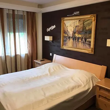 Konukevi Barna Bar Etterem&resting Place *